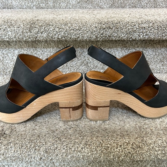 Cocolico Varick platform sandals. Leather and wood. Limited puzzle wood series - Picture 7 of 16